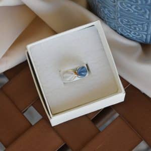 Ring Touch of blue