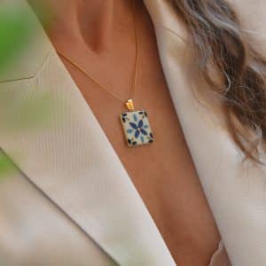 Necklace Tiles dark blue flower