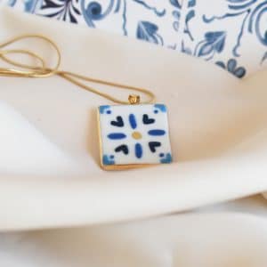 Necklace Lisbon love