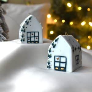 A fairy tale home green