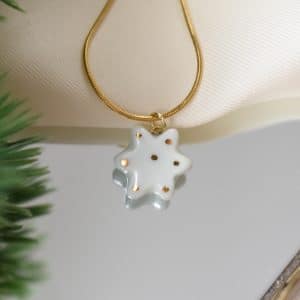 Necklace white star
